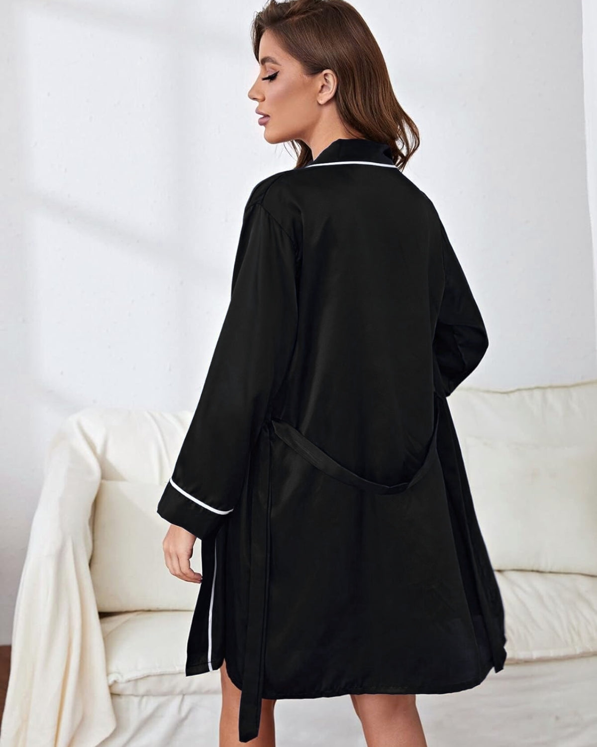 Robe de Cetim Mangas Longas - Preto