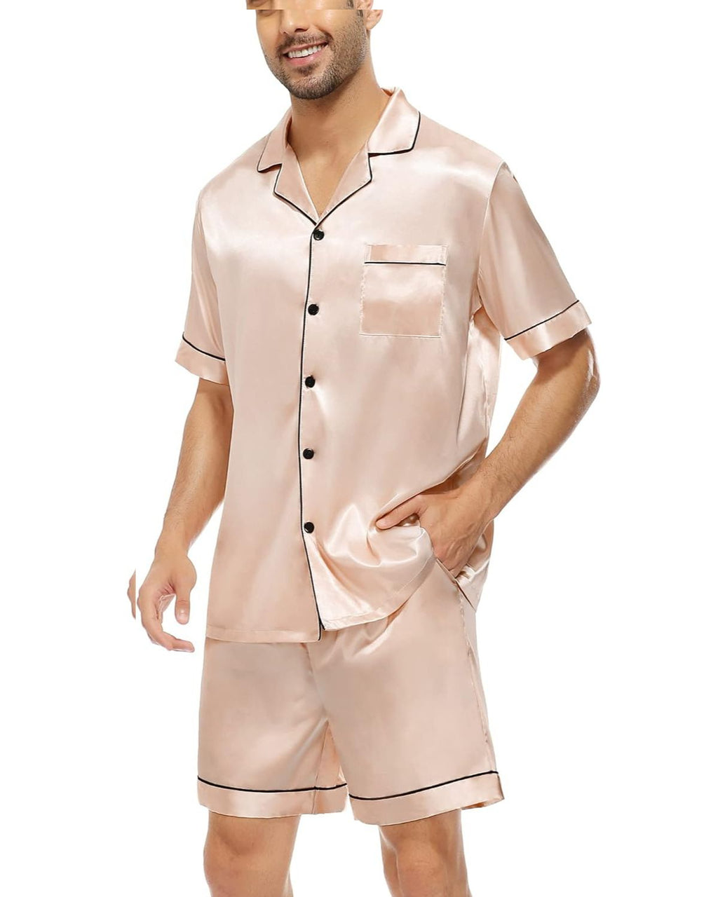 Pijama Masculino Marcos em Cetim com Elastano Short e Camisa Manga Curta com Bolso e Botões - Champanhe