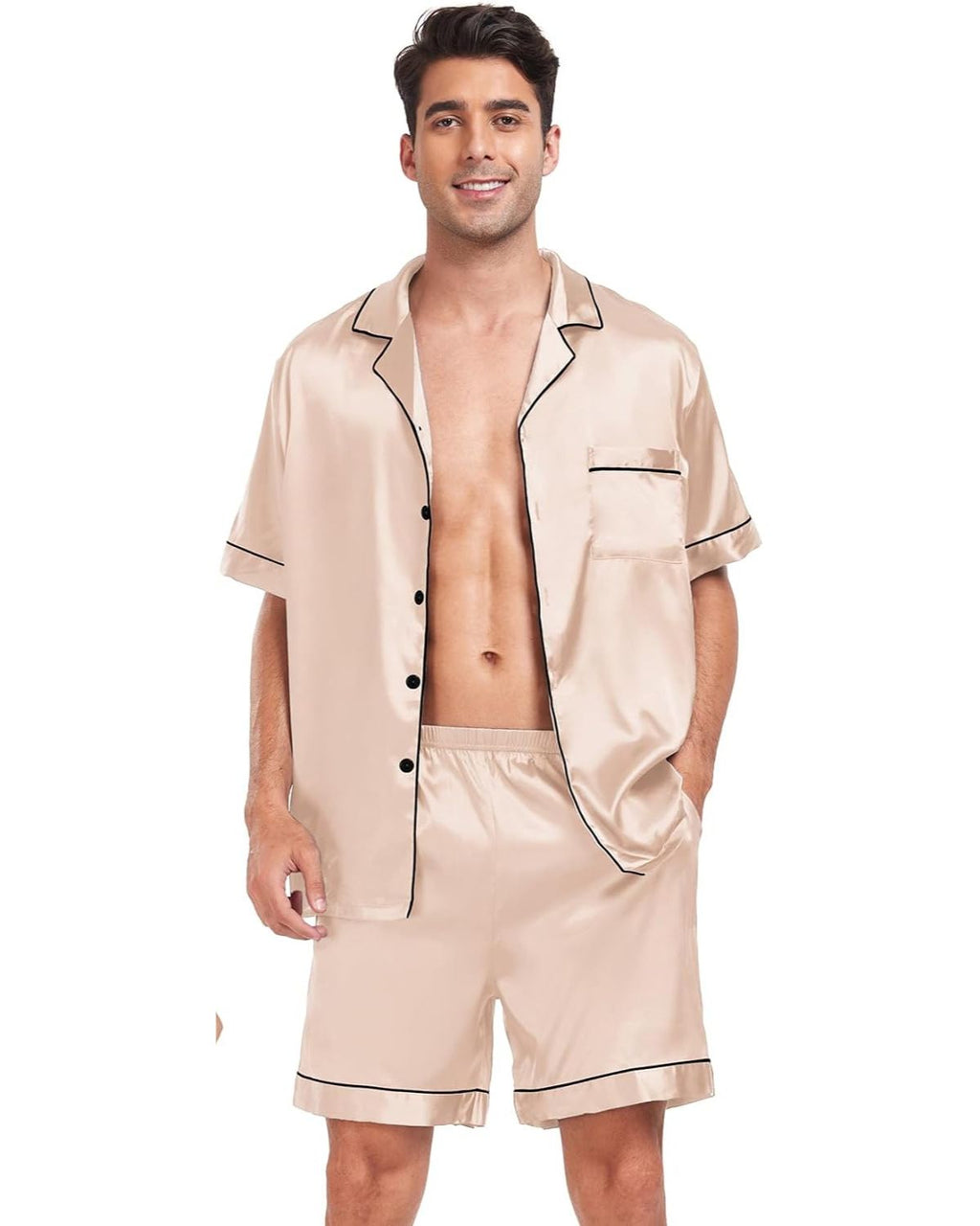 Pijama Masculino Marcos em Cetim com Elastano Short e Camisa Manga Curta com Bolso e Botões - Champanhe