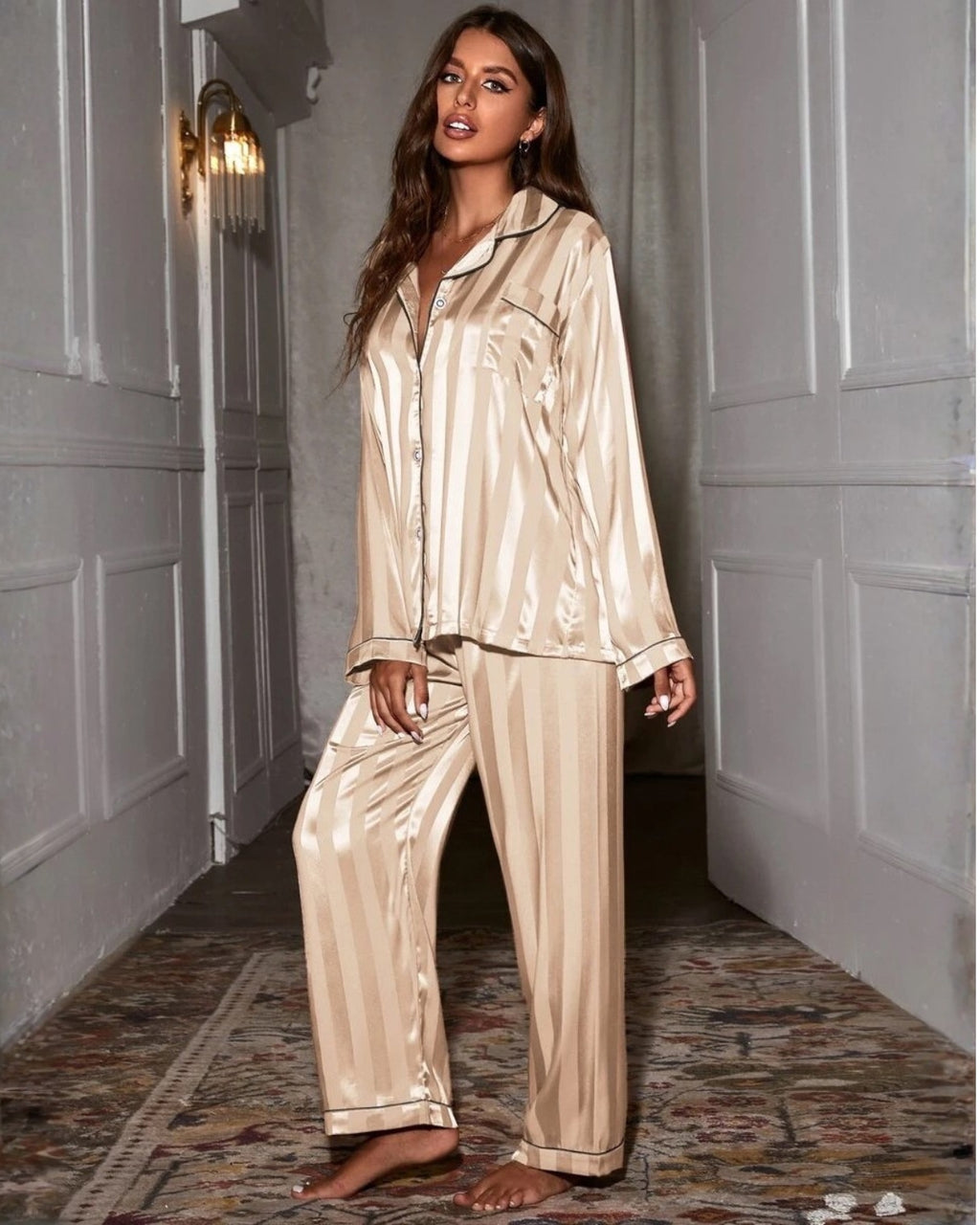 Pijama Feminino Americano Cetim Listrado Calça com Manga Longa - Dourado