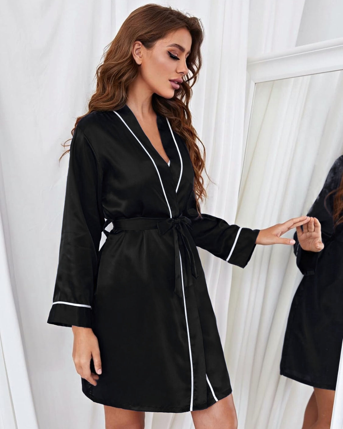 Robe de Cetim Mangas Longas - Preto